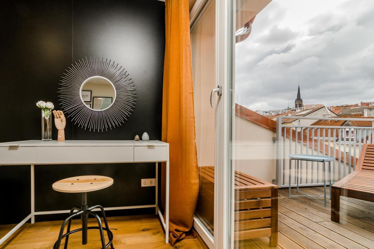 Апартаменты Prague Days - Premium Loft W Terrace - View - Netflix - Ac Экстерьер фото